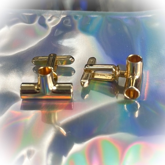 💕Beautiful Gold Tone Cufflinks Plumbing Pipes💕 - Picture 2 of 5